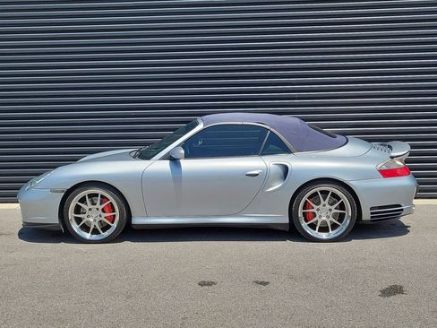 Used 2004 Porsche 911 Turbo AWD/4WD image 2