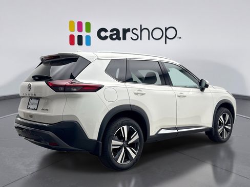 Used 2023 Nissan Rogue SL AWD/4WD image 5