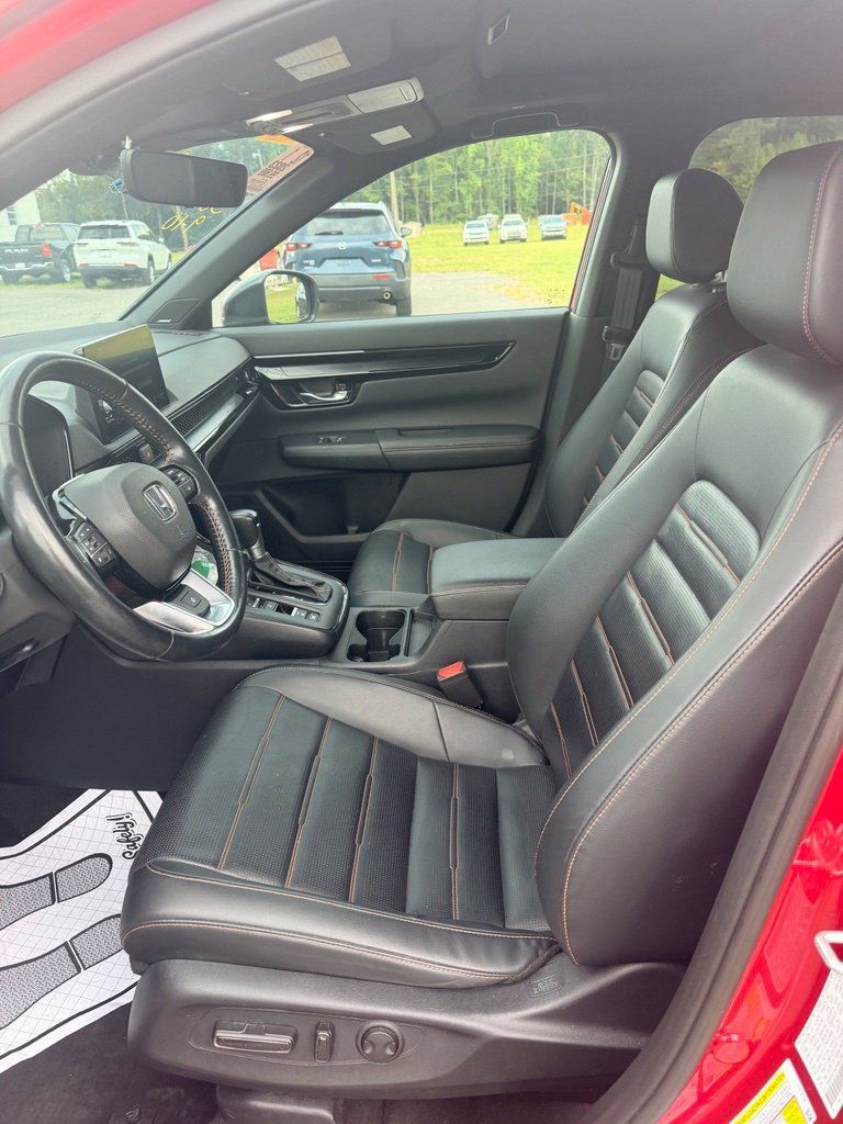 Used 2023 Honda CR-V Sport Touring image 7
