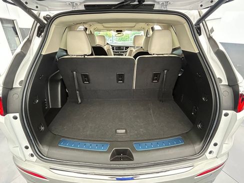 Used 2024 Buick Enclave Essence w/ Experience Buick Package FWD image 43