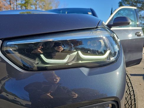 Used 2020 BMW X5 xDrive40i w/ Premium Package image 34