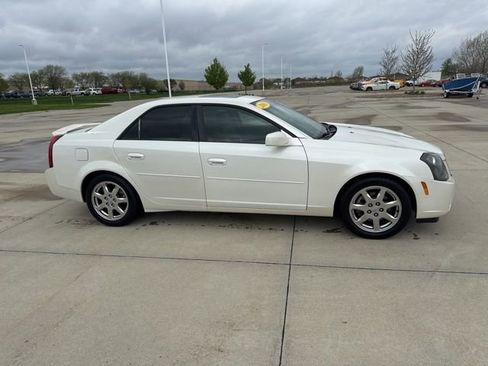 Used 2003 Cadillac CTS 3.2 w/ Preferred Equipment Group image 2