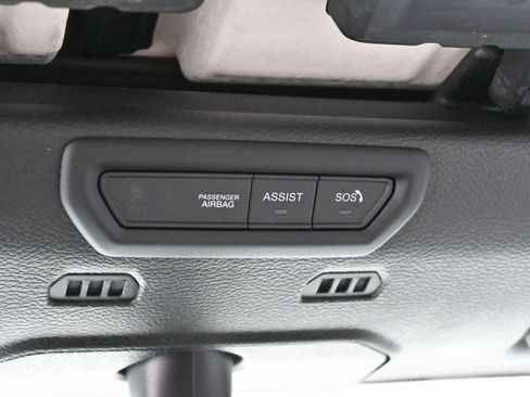 Used 2022 Jeep Gladiator Overland image 30