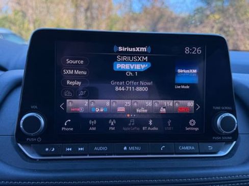 Used 2024 Nissan Rogue SV image 17