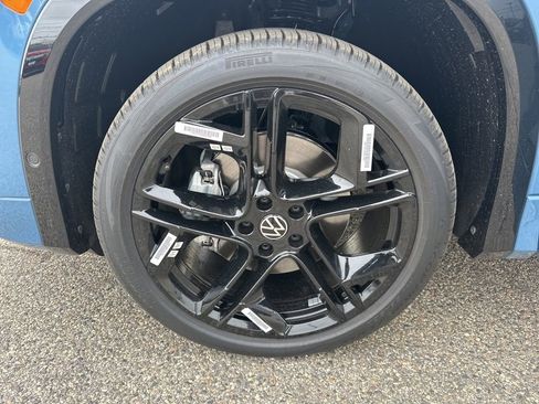 New 2026 Volkswagen Tiguan SE R-Line AWD/4WD image 26
