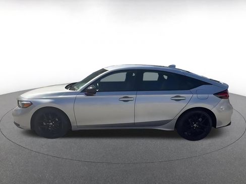 Used 2025 Honda Civic Sport image 9