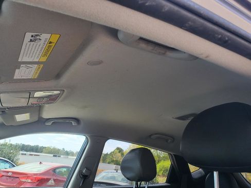 Used 2014 Hyundai Tucson SE image 18