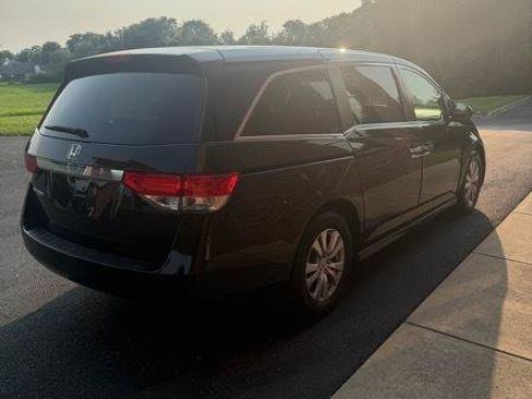 Used 2017 Honda Odyssey EX image 5