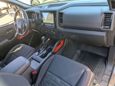 Used 2022 Nissan Frontier PRO-4X w/ Off-Road Protection Package image 25