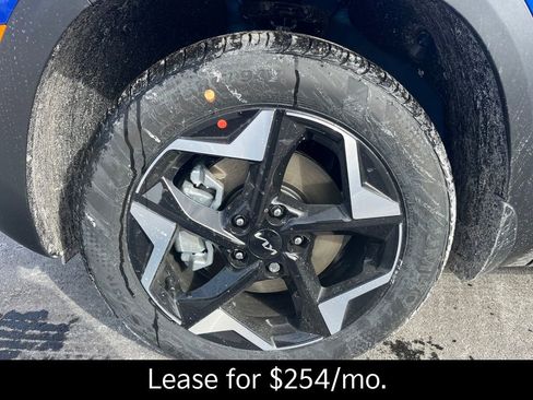 New 2026 Kia Seltos S image 9