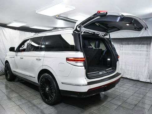 Used 2023 Lincoln Navigator Reserve image 72