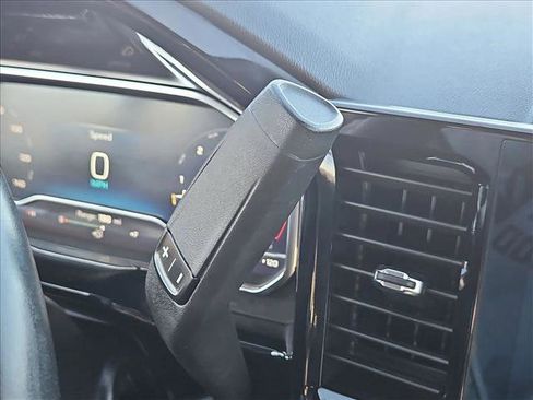 Used 2024 Chevrolet Silverado 2500 LTZ image 12