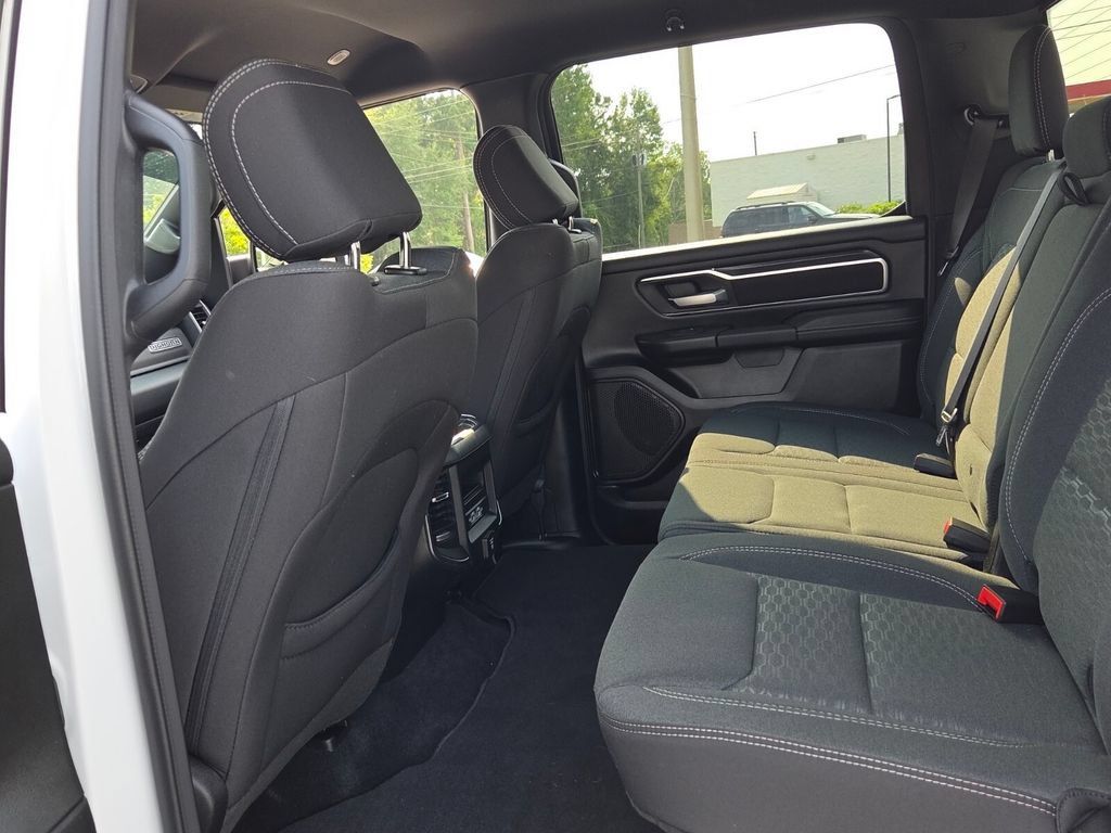Used 2025 RAM 1500 Big Horn AWD/4WD image 5