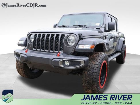 Used 2020 Jeep Gladiator Sport w/ Quick Order Package 24S AWD/4WD image 2