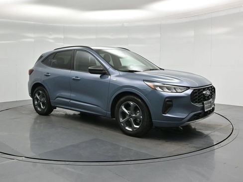 Certified 2023 Ford Escape ST-Line w/ Tech Pack #1 image 26