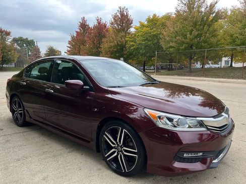 Used 2016 Honda Accord Sport image 1