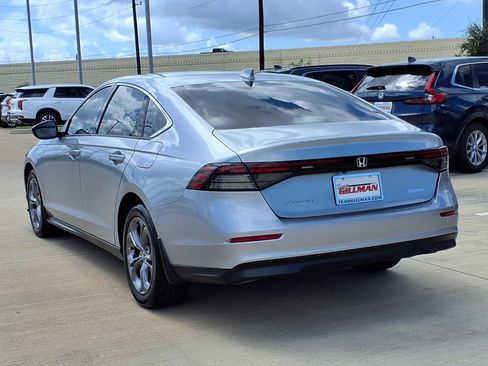 Used 2024 Honda Accord EX image 2