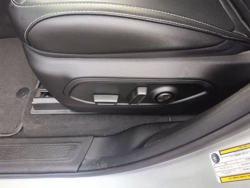 New 2025 Jeep Grand Cherokee Limited w/ Luxury Tech Group II image 12