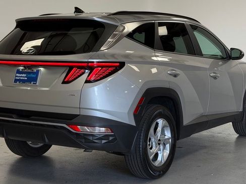 Certified 2023 Hyundai Tucson SEL AWD/4WD image 3