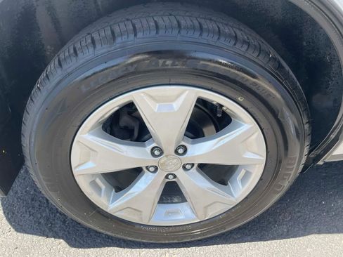 Used 2015 Subaru Forester 2.5i w/ Alloy Wheel Package AWD/4WD image 25
