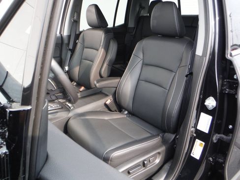 Used 2023 Honda Ridgeline RTL-E image 18