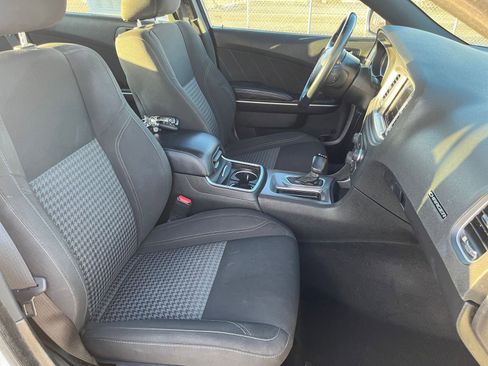 Used 2023 Dodge Charger SXT image 36