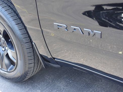 Used 2023 RAM 1500 Big Horn AWD/4WD image 12
