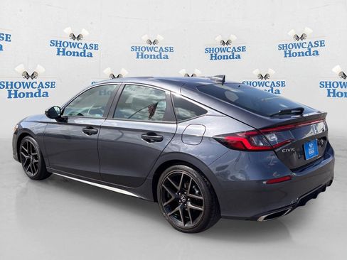 Certified 2023 Honda Civic Sport Touring image 5