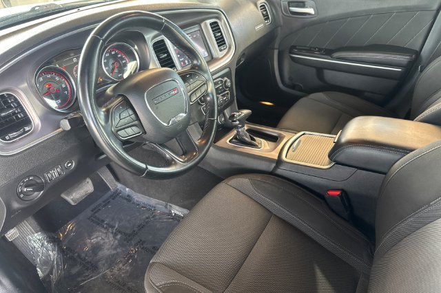 Certified 2022 Dodge Charger SXT RWD image 10