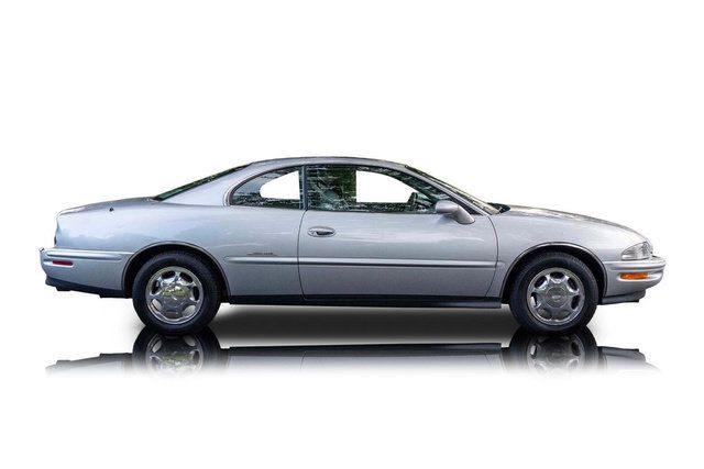 Used 1999 Buick Riviera Supercharged Coupe FWD image 2