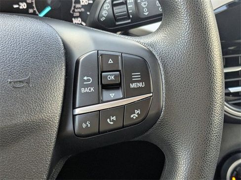 Used 2021 Ford Escape SE image 25