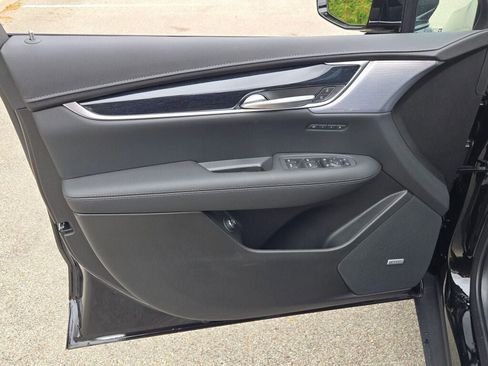 New 2025 Cadillac XT5 Premium Luxury image 22