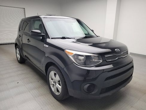 Used 2019 Kia Soul FWD image 13