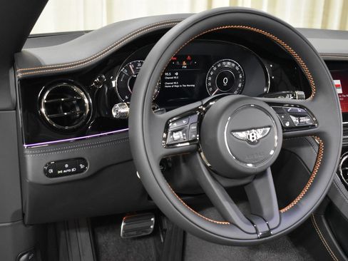 New 2026 Bentley Continental GTC AWD/4WD image 28