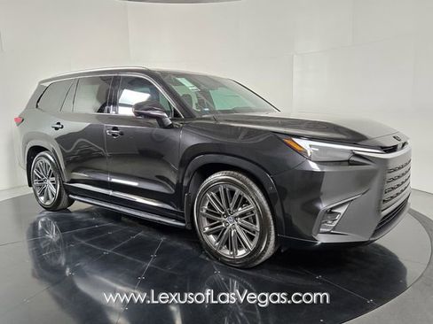 New 2026 Lexus TX 350 AWD image 2