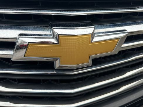 Certified 2023 Chevrolet Traverse LT image 32