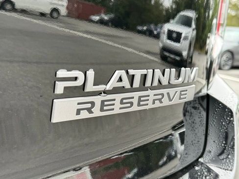 New 2025 Nissan Armada Platinum Reserve image 16
