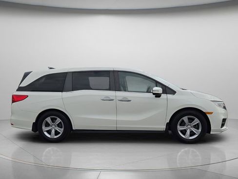 Used 2018 Honda Odyssey EX image 9