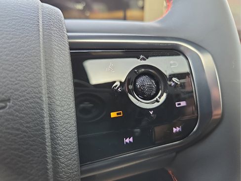 New 2025 Nissan Armada PRO-4X w/ Pro-4X Premium Package image 18