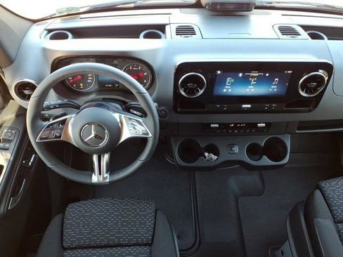 New 2026 Mercedes-Benz Sprinter 2500 image 4