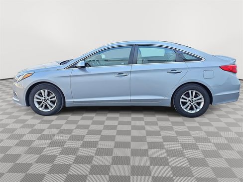 Used 2017 Hyundai Sonata SE image 8