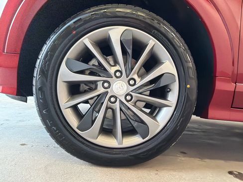 Used 2021 Buick Encore GX Select w/ Sport Touring Package AWD/4WD image 11