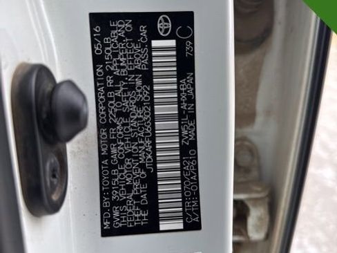 Used 2016 Toyota Prius Four Touring image 13