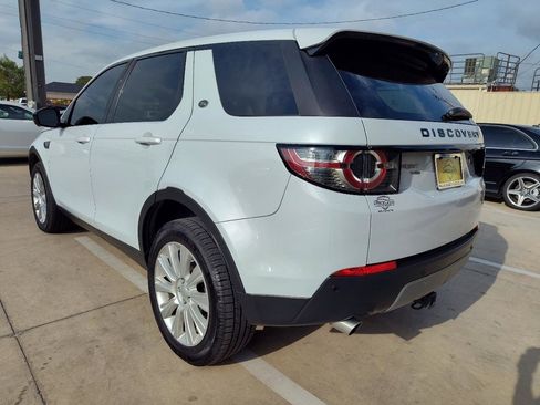 Used 2019 Land Rover Discovery Sport HSE image 6
