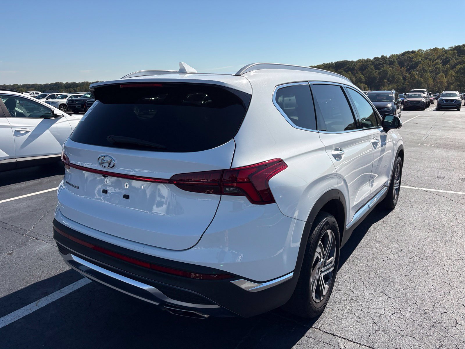 Used 2023 Hyundai Santa Fe SEL w/ Premium Package FWD image 5
