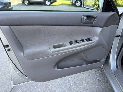 Used 2003 Toyota Camry LE FWD image 22