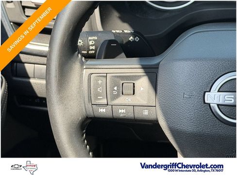 Used 2025 Nissan Rogue SV FWD image 14