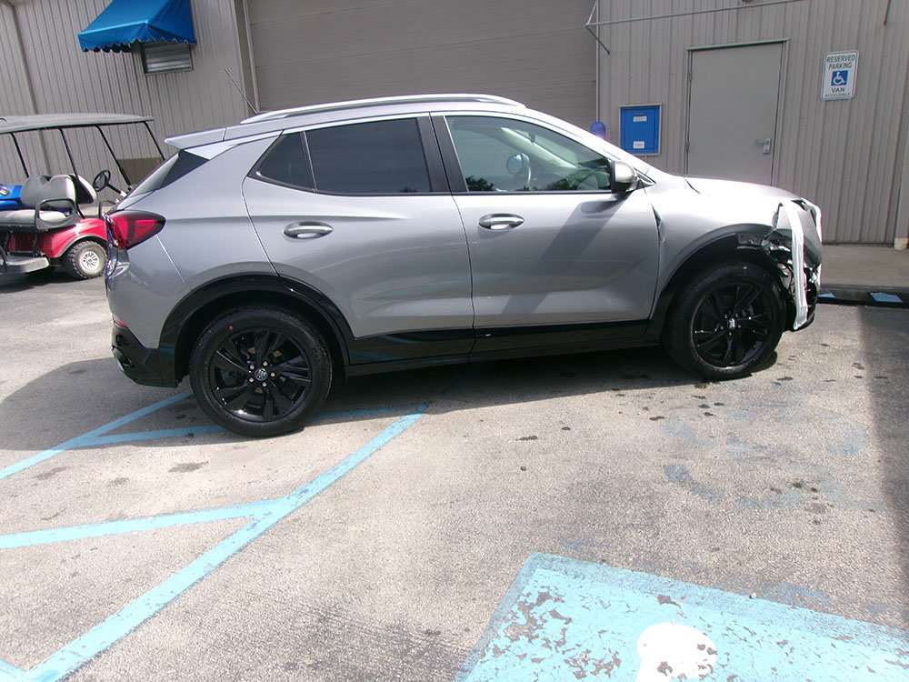 Used 2024 Buick Encore GX Sport Touring w/ Comfort Package AWD/4WD image 1