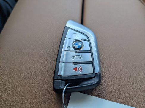 Used 2023 BMW X5 sDrive40i w/ M Sport Package RWD image 33
