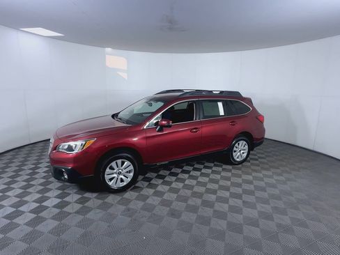 Used 2016 Subaru Outback 2.5i Premium AWD/4WD image 4